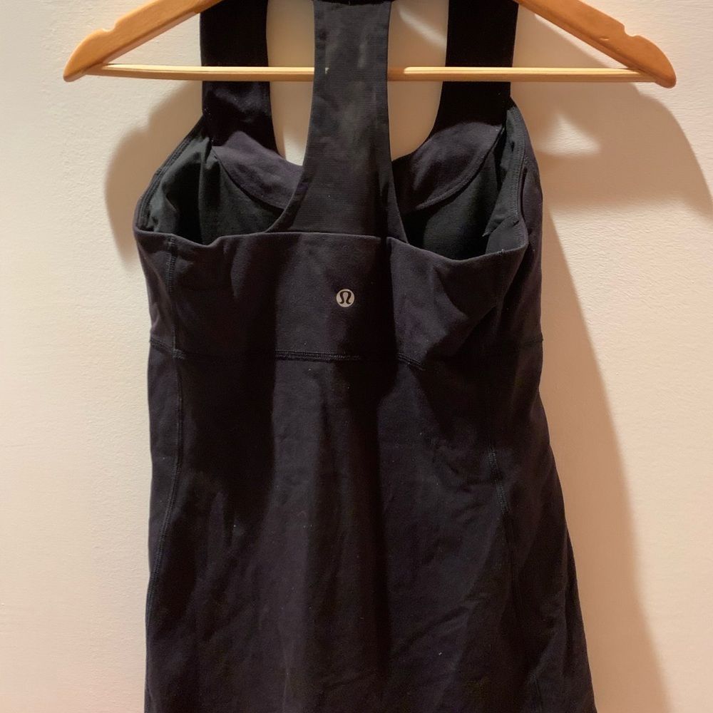 Lululemon tank top